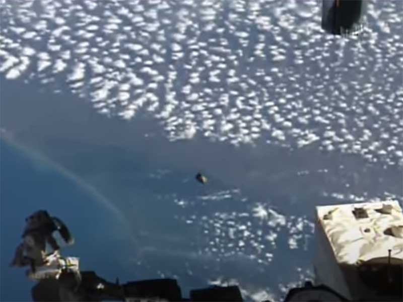 UFO caught on camera aboard the International Space Station 2020